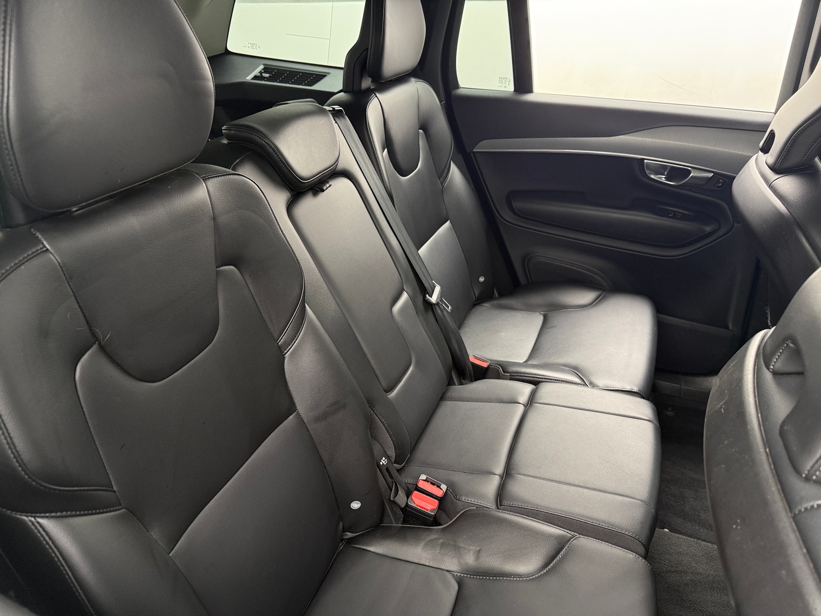 Thumbnail: 2022 Volvo XC90 - 5