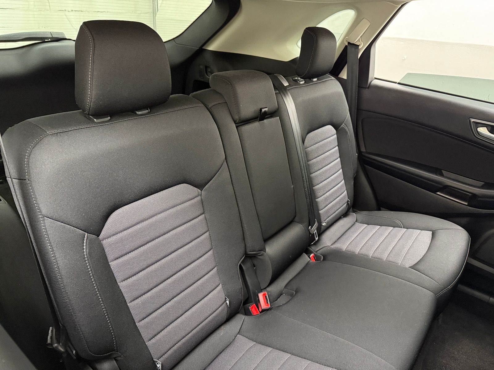 Thumbnail: 2017 Ford Edge - 6