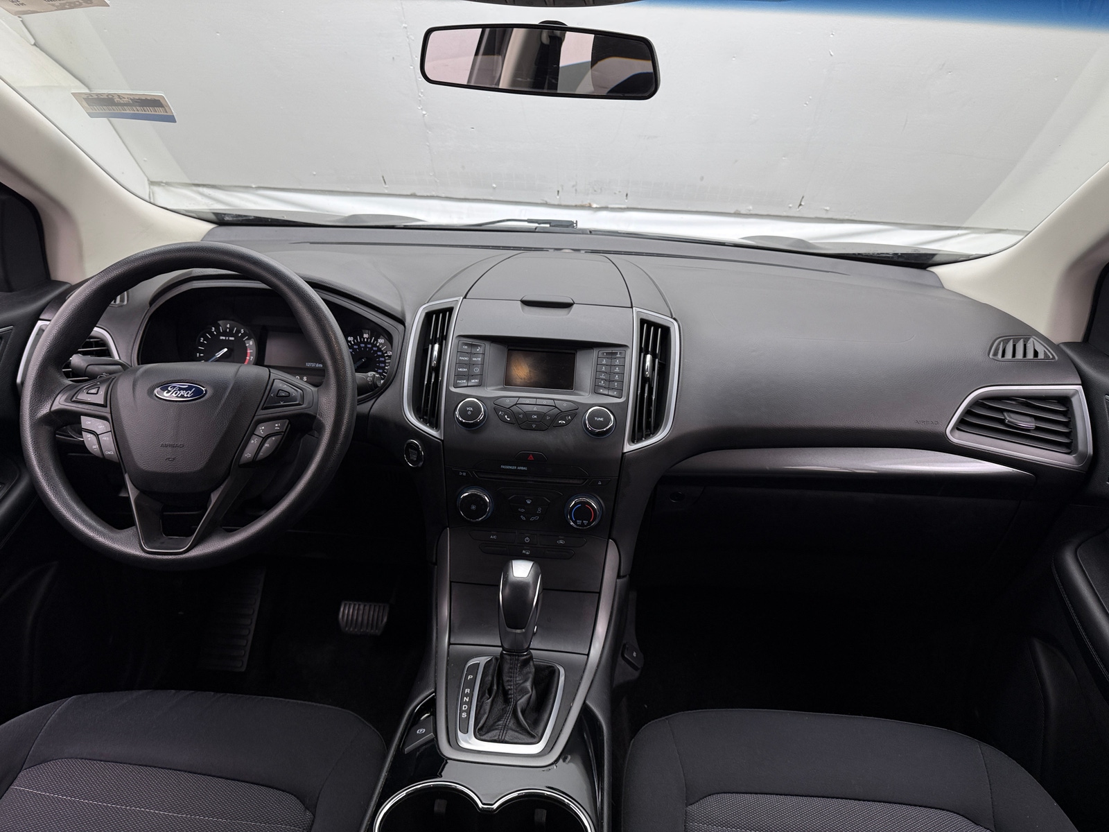 Thumbnail: 2017 Ford Edge - 3