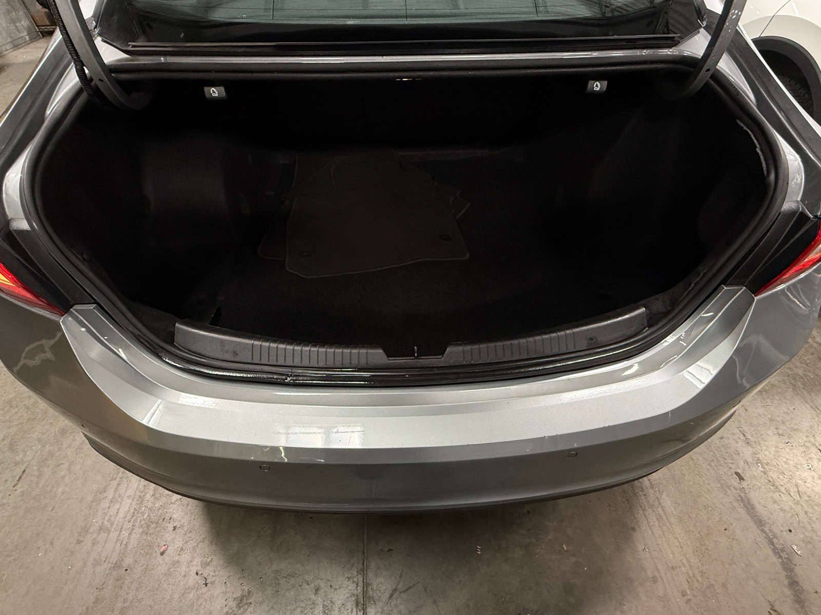 Thumbnail: 2025 Chevrolet Malibu - 7