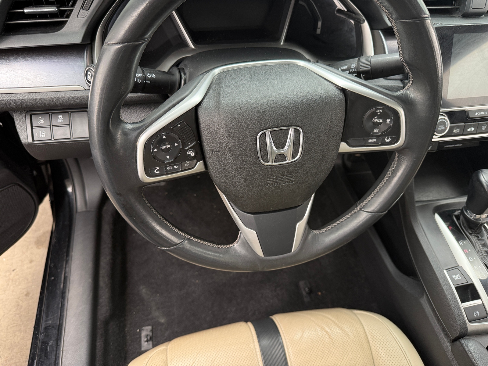 Thumbnail: 2016 Honda Civic - 4