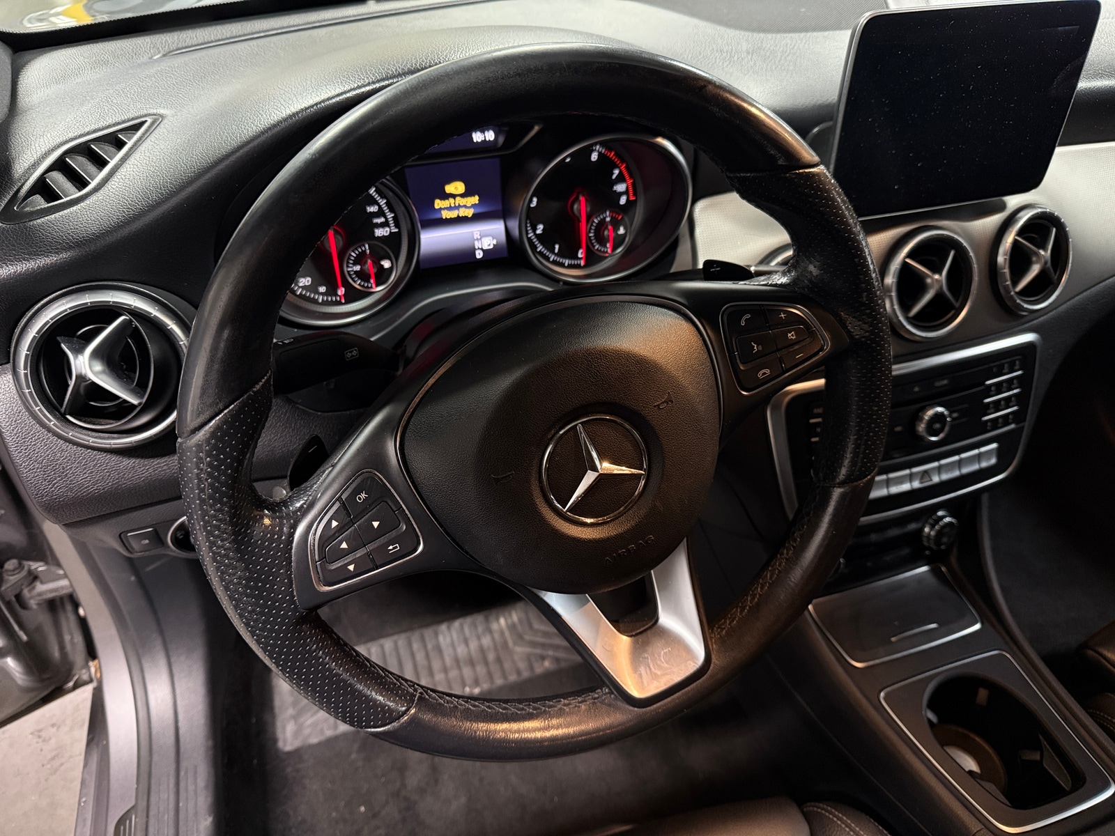 Thumbnail: 2019 Mercedes-Benz CLA - 4