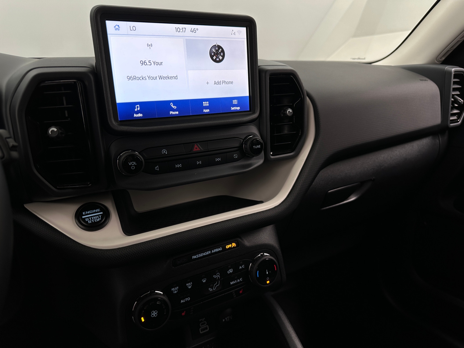 Thumbnail: 2024 Ford Bronco Sport - 4