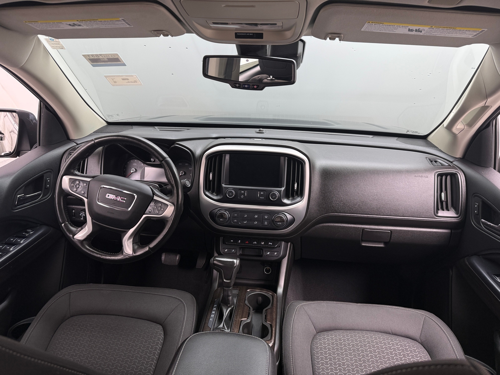 Thumbnail: 2020 GMC Canyon - 3