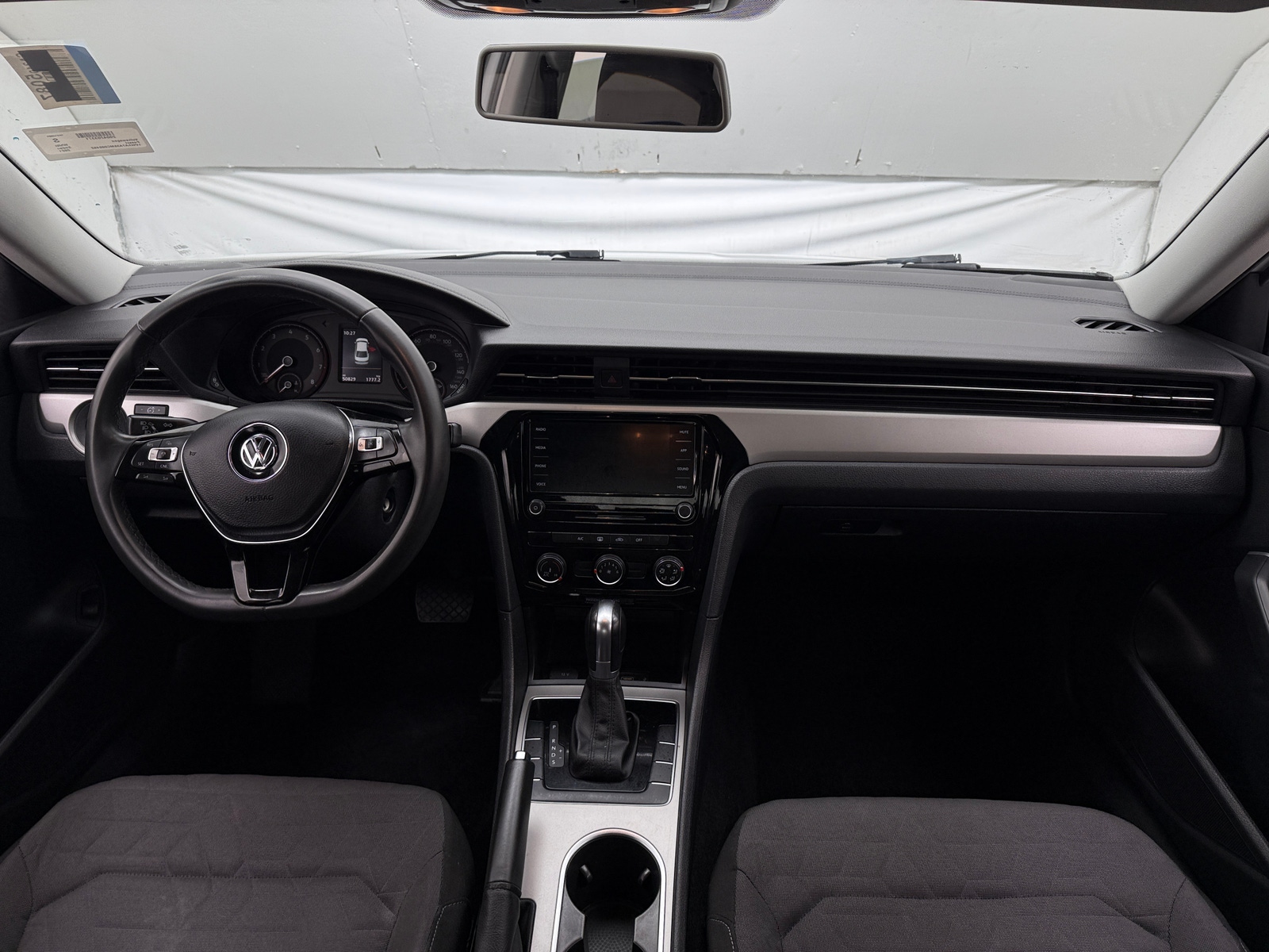 Thumbnail: 2021 Volkswagen Passat - 3