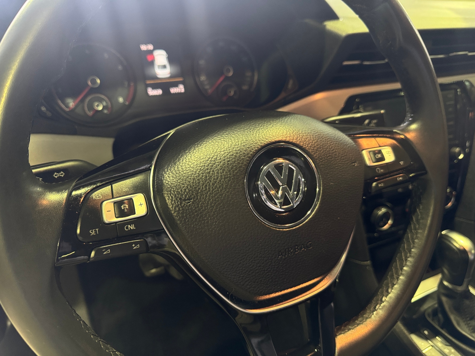 Thumbnail: 2021 Volkswagen Passat - 5