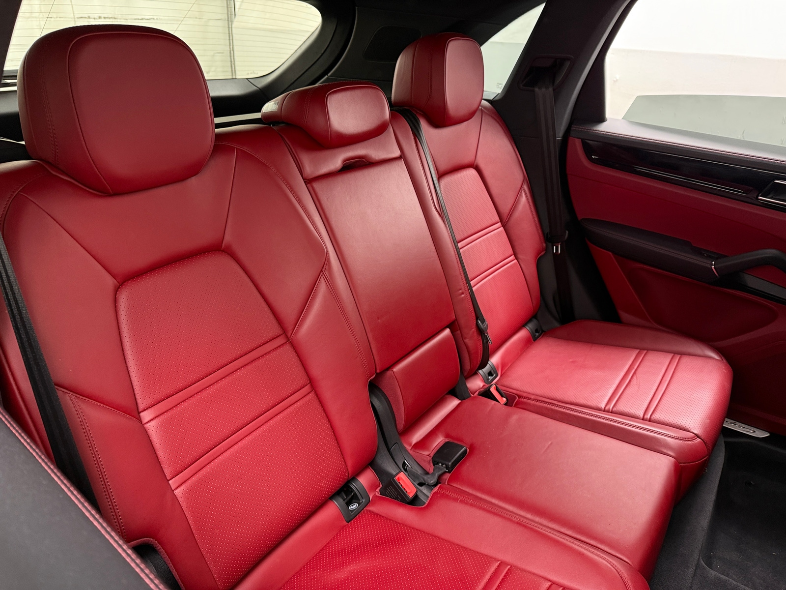 Thumbnail: 2020 Porsche Cayenne - 5