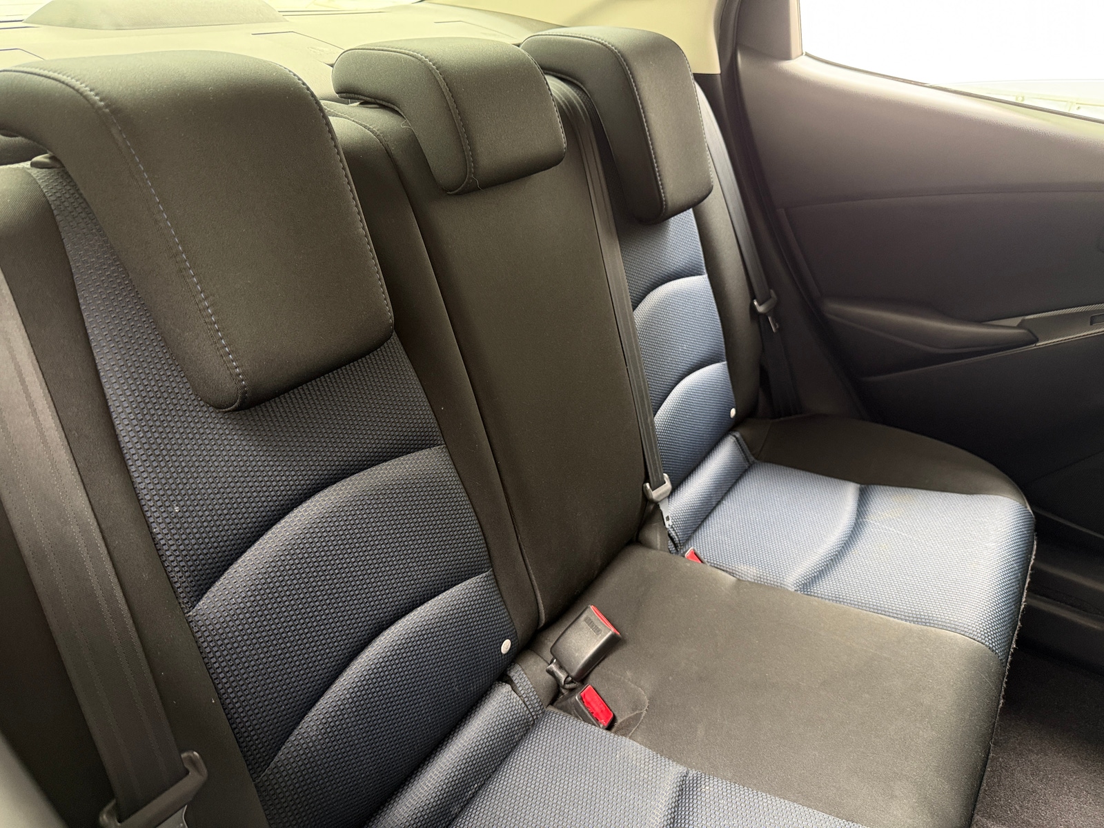 Thumbnail: 2017 Toyota Yaris iA - 6