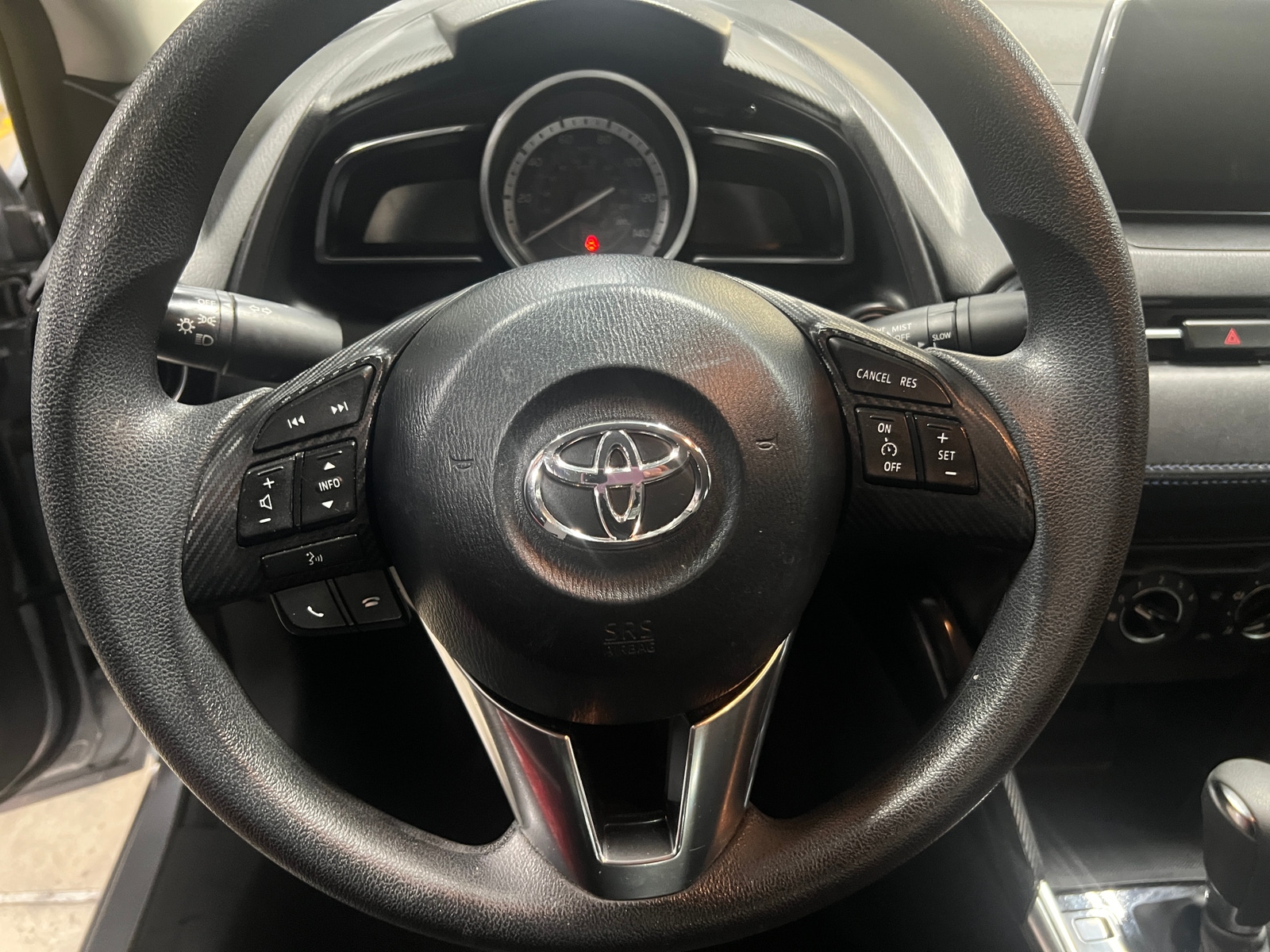 Thumbnail: 2017 Toyota Yaris iA - 5