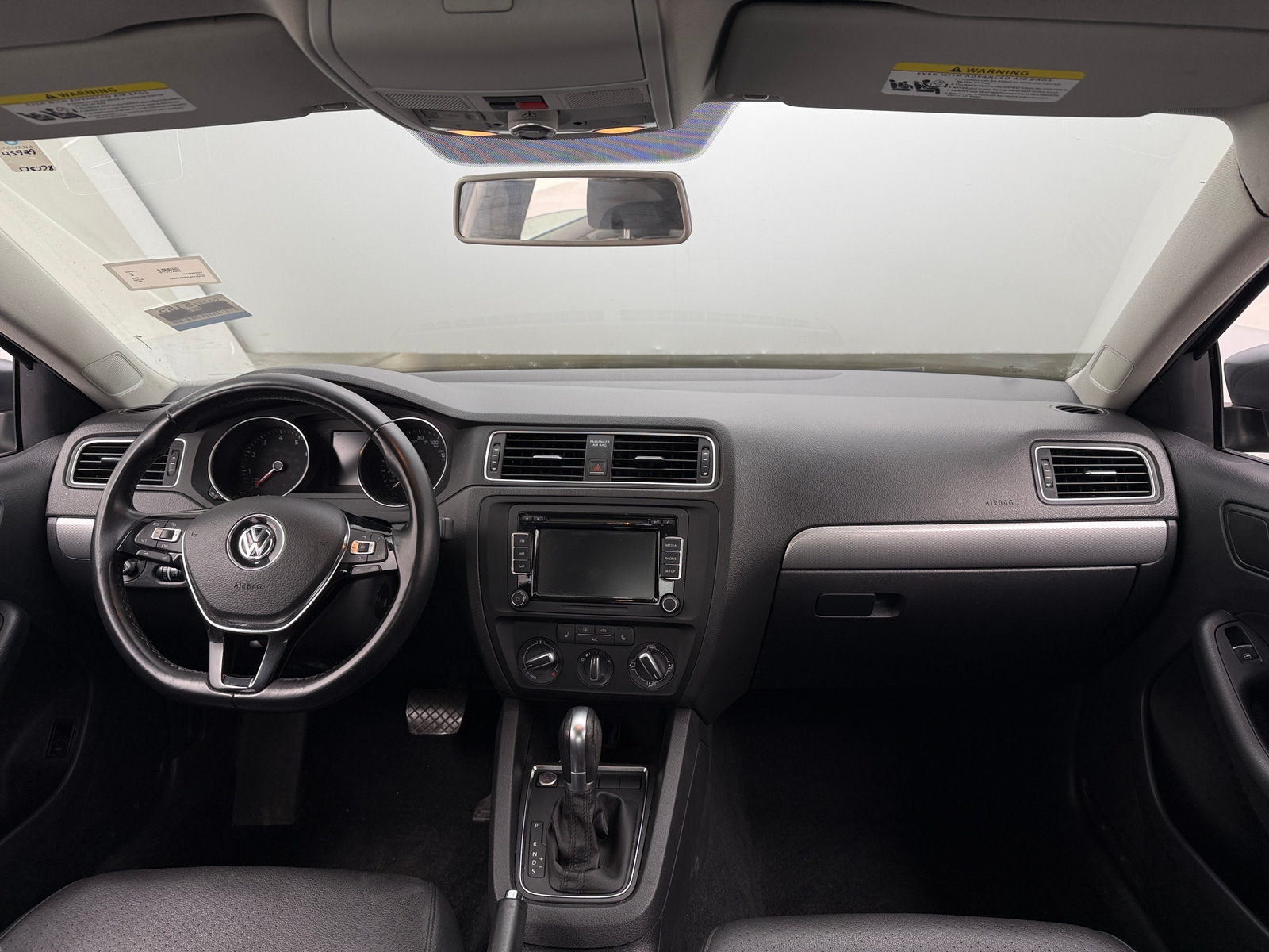 Thumbnail: 2015 Volkswagen Jetta - 3