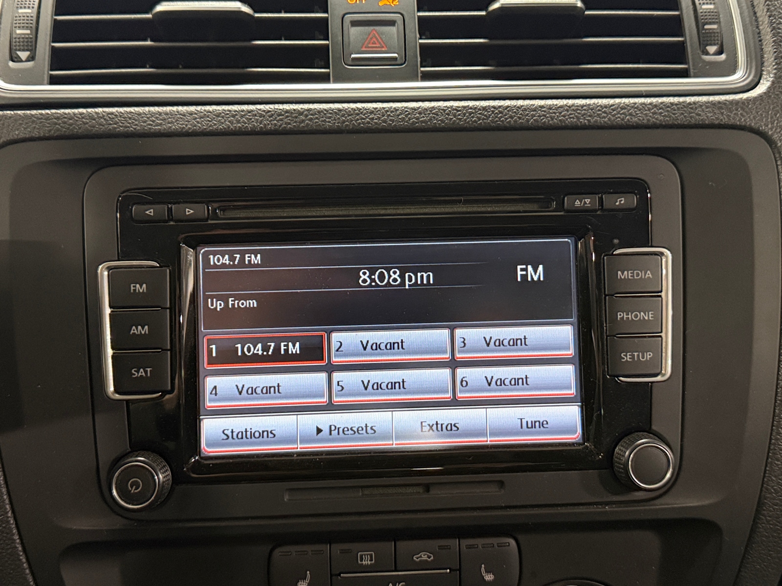 Thumbnail: 2015 Volkswagen Jetta - 4