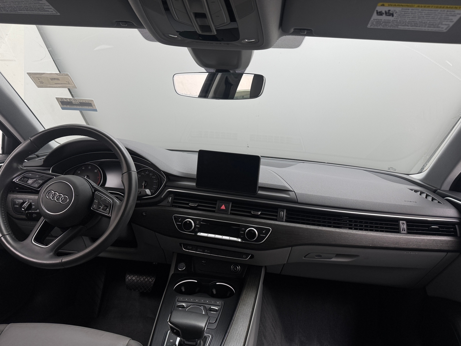 Thumbnail: 2019 Audi A4 - 2