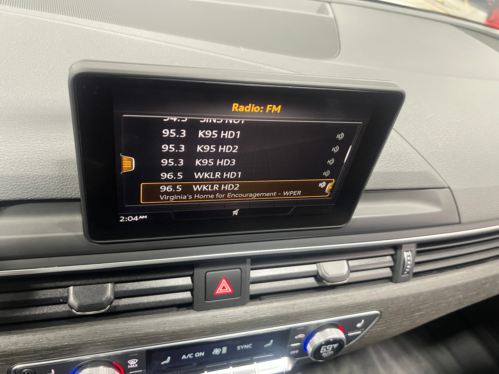 Thumbnail: 2019 Audi A4 - 3