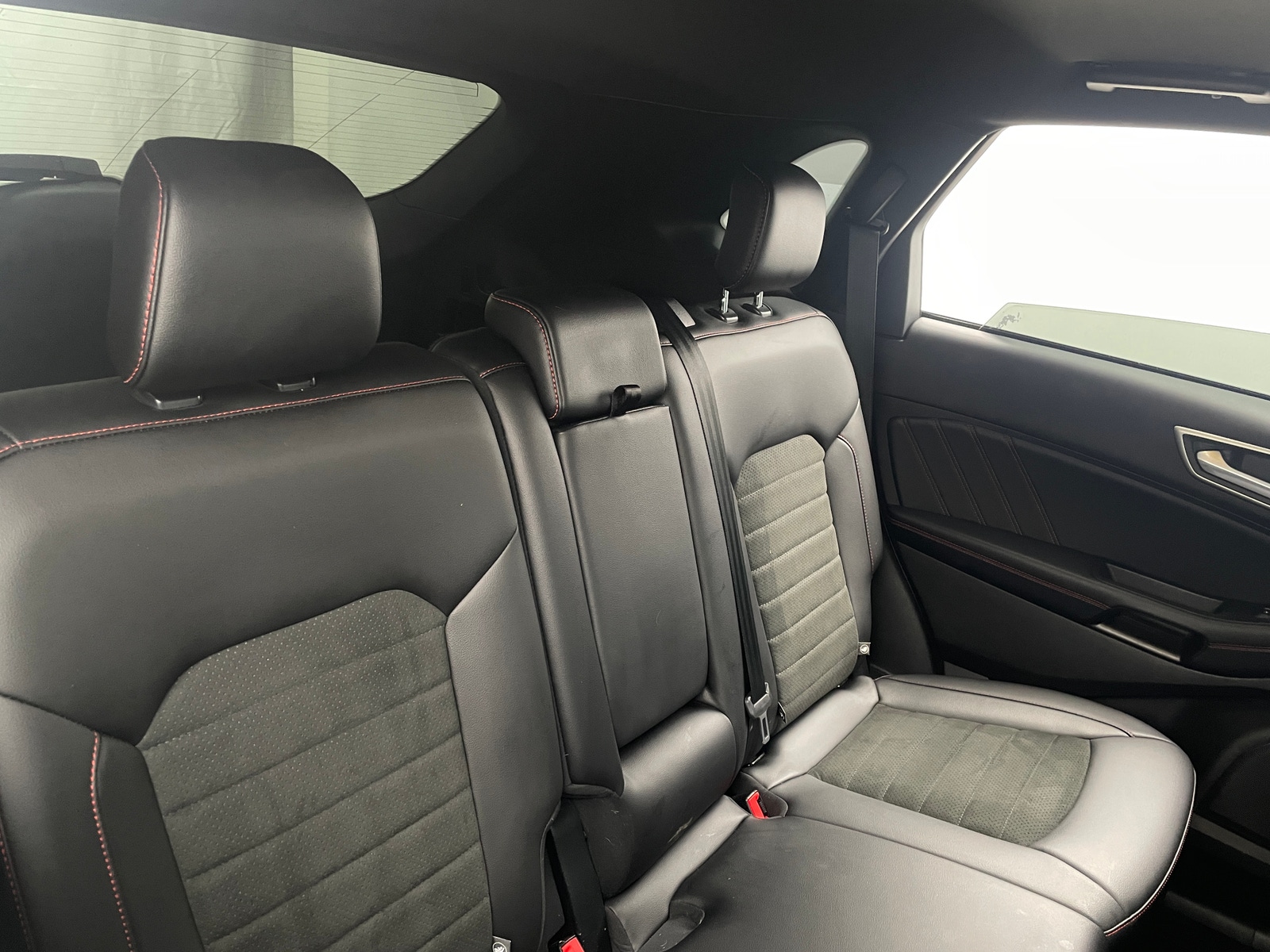 Thumbnail: 2020 Ford Edge - 5