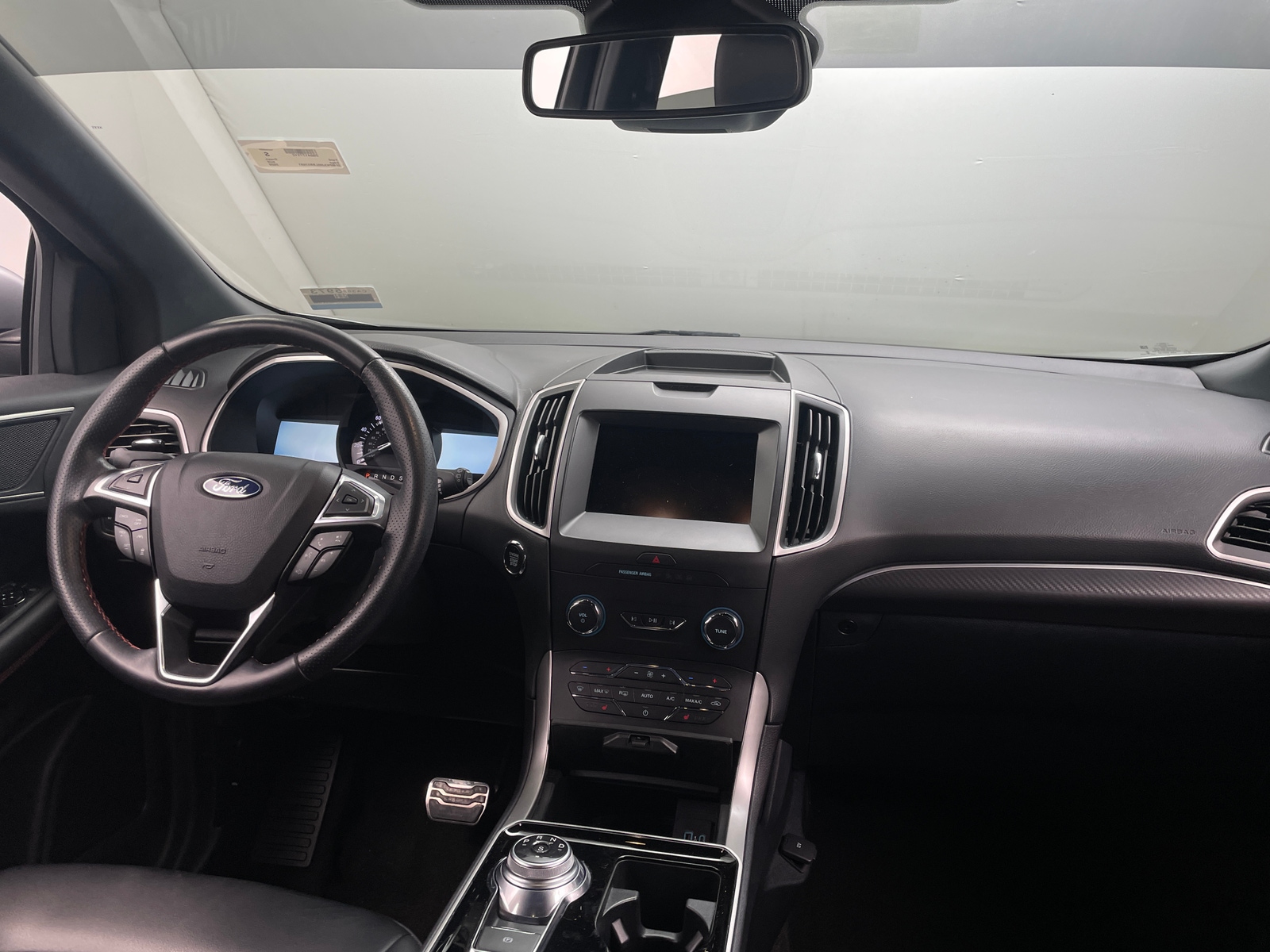 Thumbnail: 2020 Ford Edge - 2