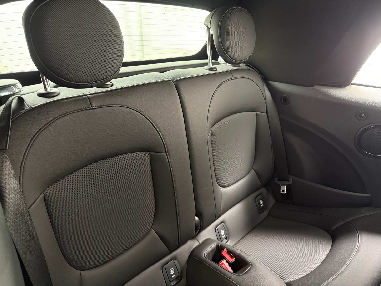 Thumbnail: 2024 MINI Cooper Convertible - 5