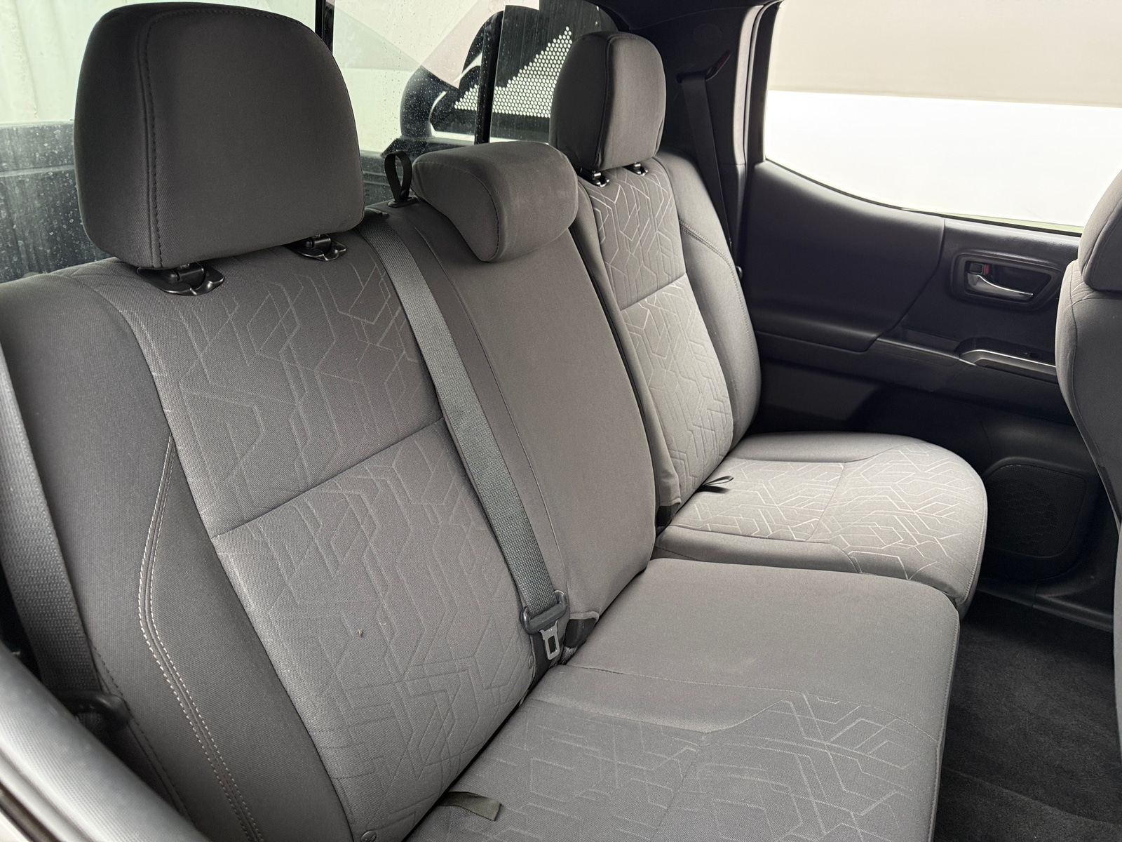 Thumbnail: 2018 Toyota Tacoma - 6