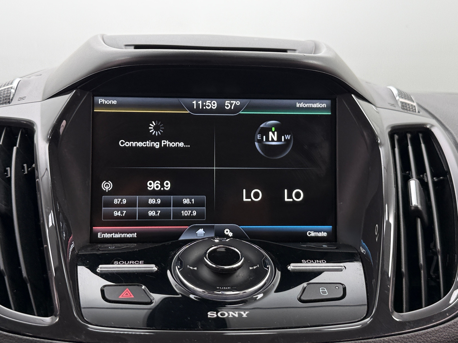 Thumbnail: 2014 Ford Escape - 3