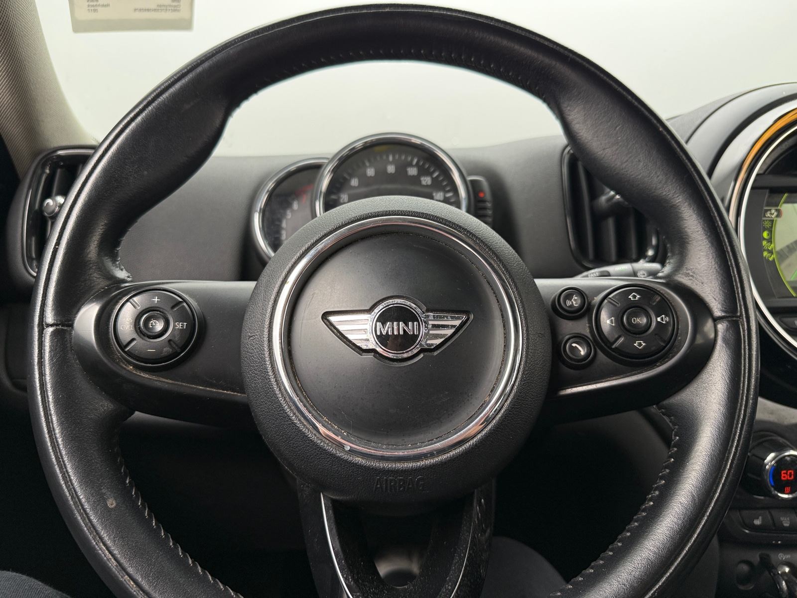 Thumbnail: 2017 MINI Cooper Countryman - 4