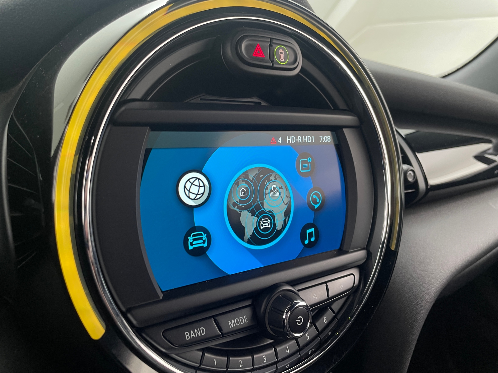 Thumbnail: 2019 MINI Cooper Convertible - 3