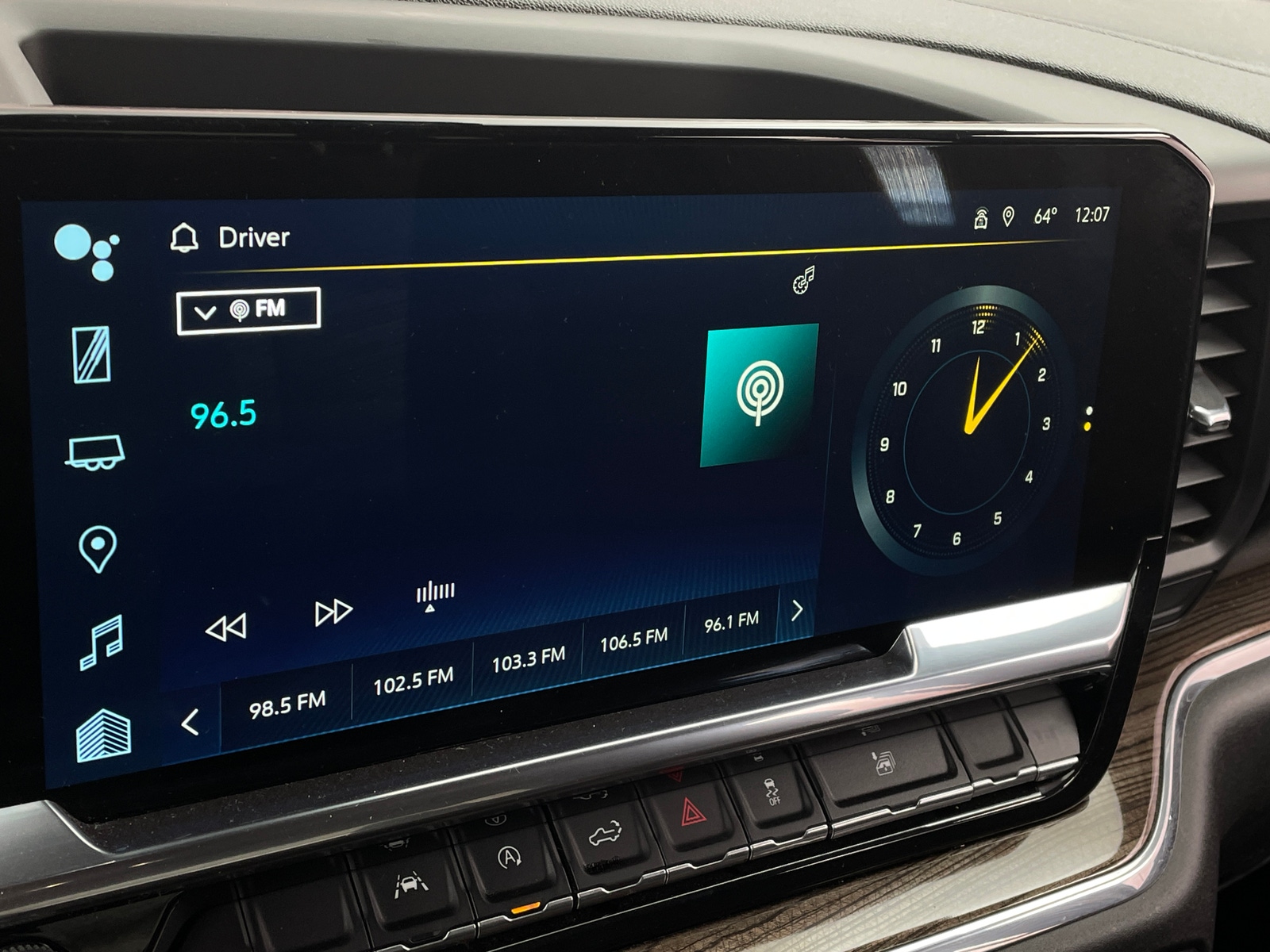 Thumbnail: 2024 Chevrolet Silverado 1500 - 4