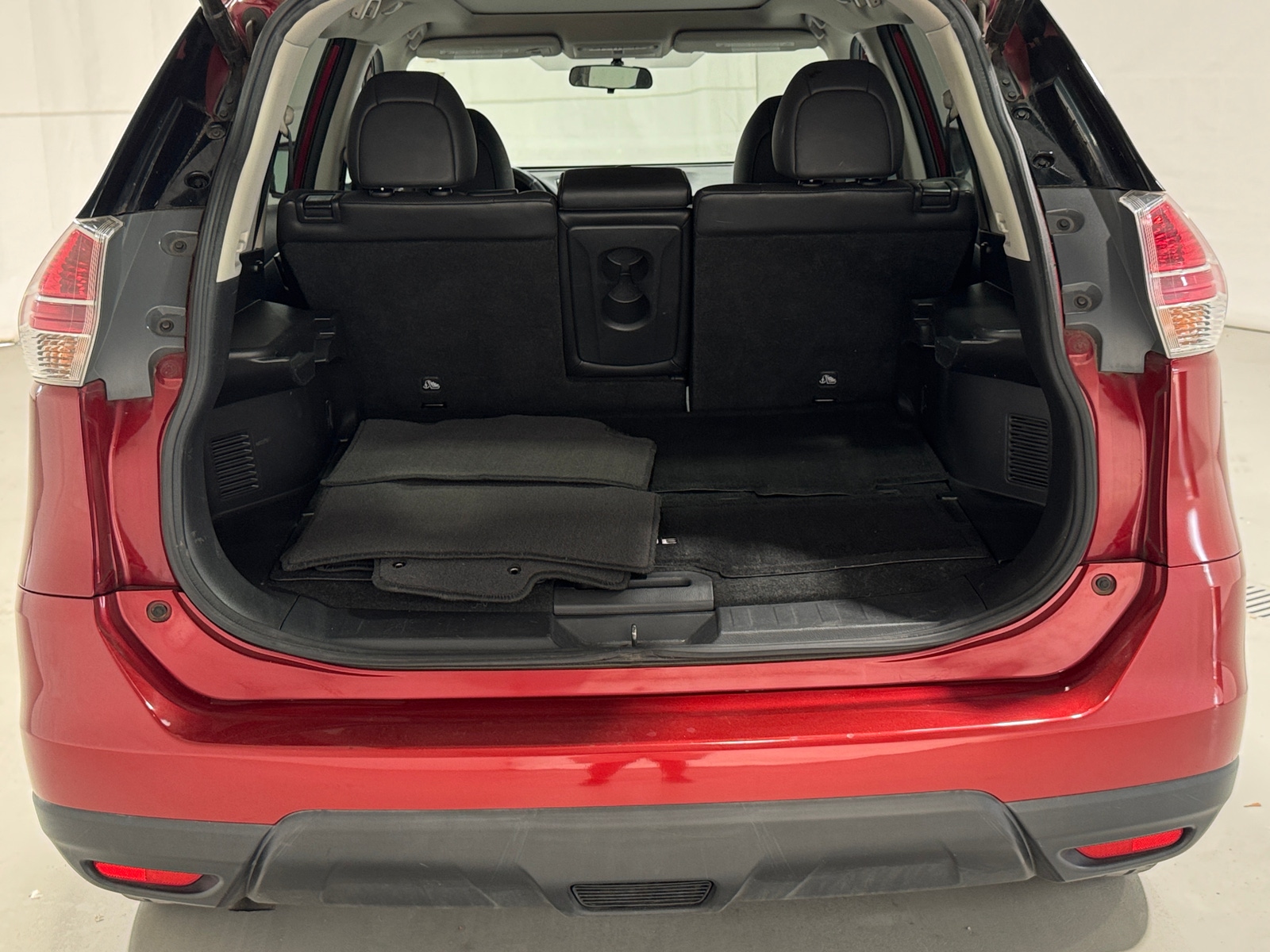 Thumbnail: 2015 Nissan Rogue - 6