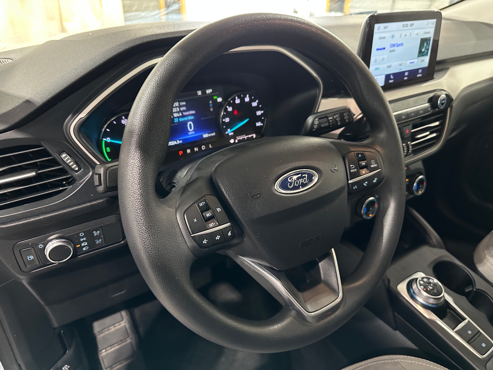 Thumbnail: 2022 Ford Escape - 4