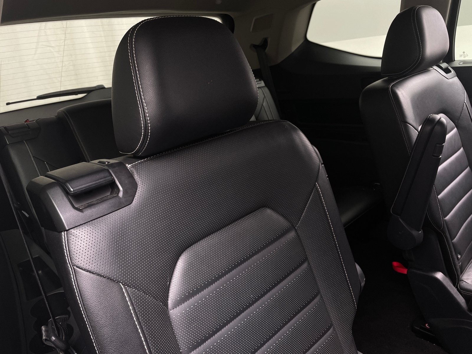 Thumbnail: 2022 Volkswagen Atlas - 5