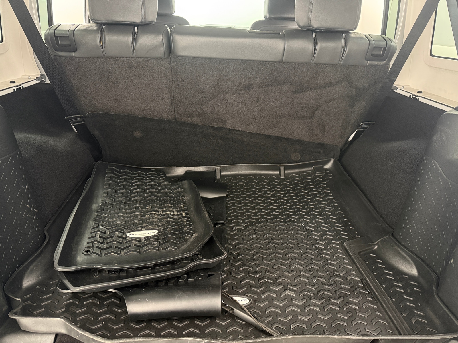 Thumbnail: 2017 Jeep Wrangler - 7