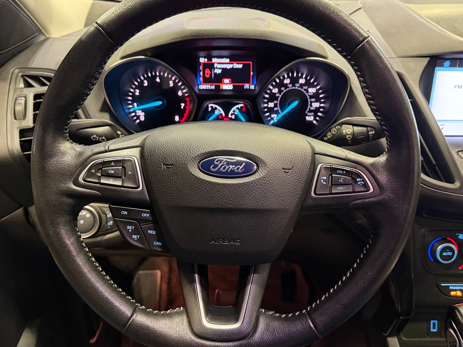 Thumbnail: 2019 Ford Escape - 4