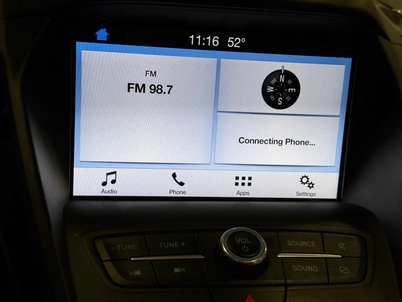 Thumbnail: 2019 Ford Escape - 3