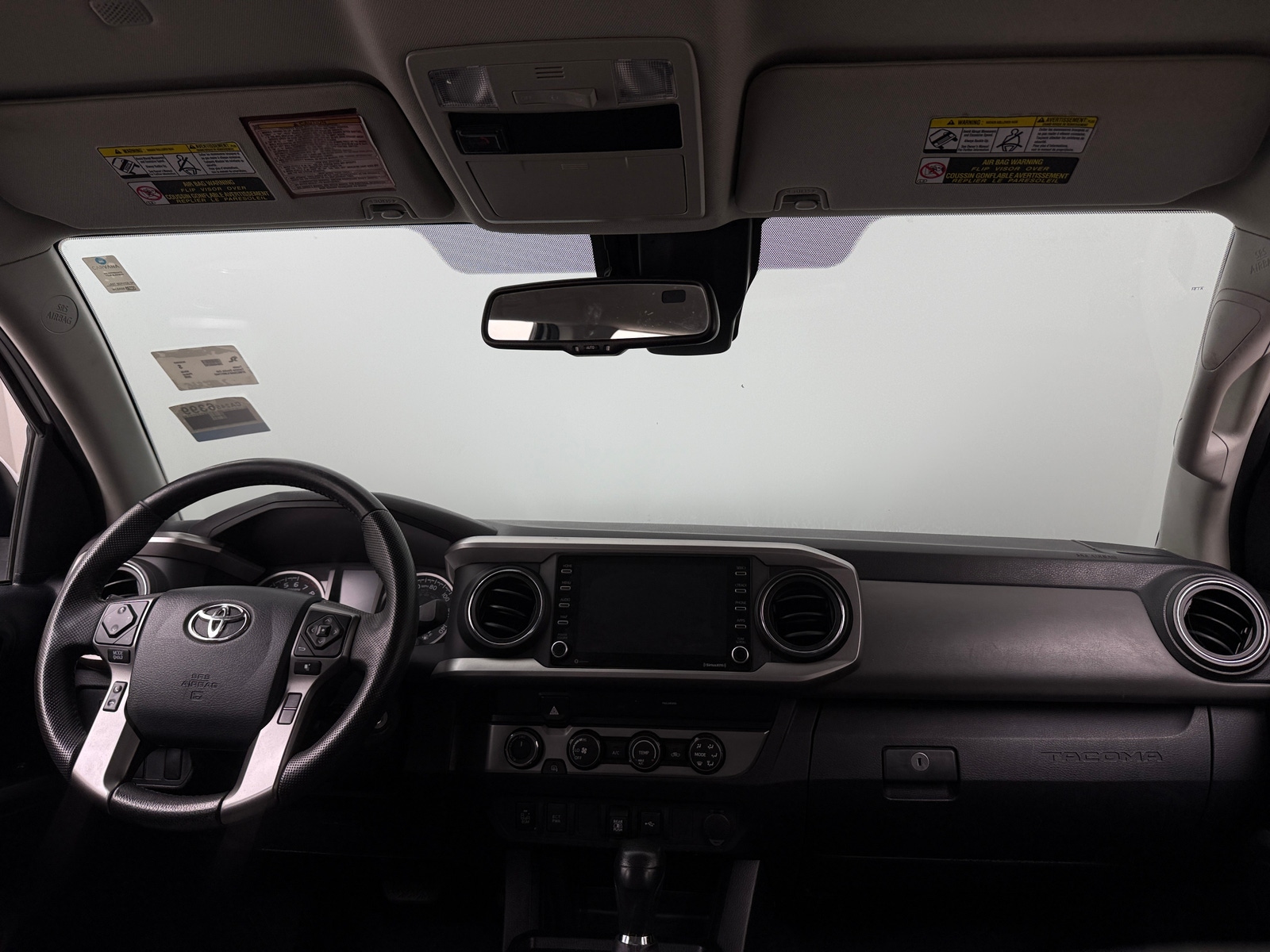 Thumbnail: 2020 Toyota Tacoma - 3