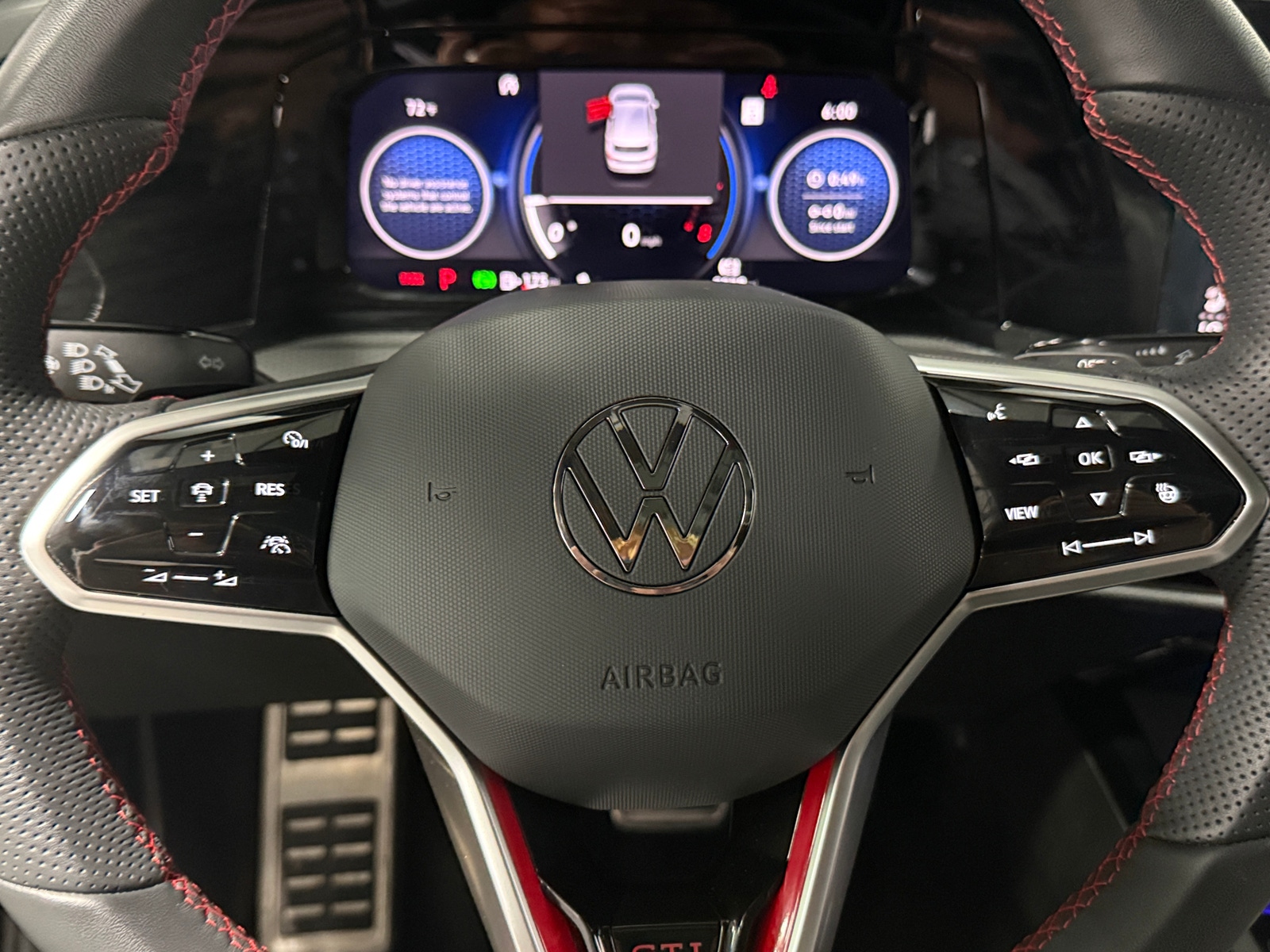 Thumbnail: 2024 Volkswagen Golf - 4