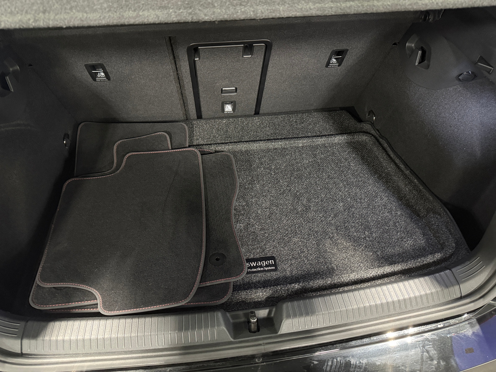 Thumbnail: 2024 Volkswagen Golf - 6