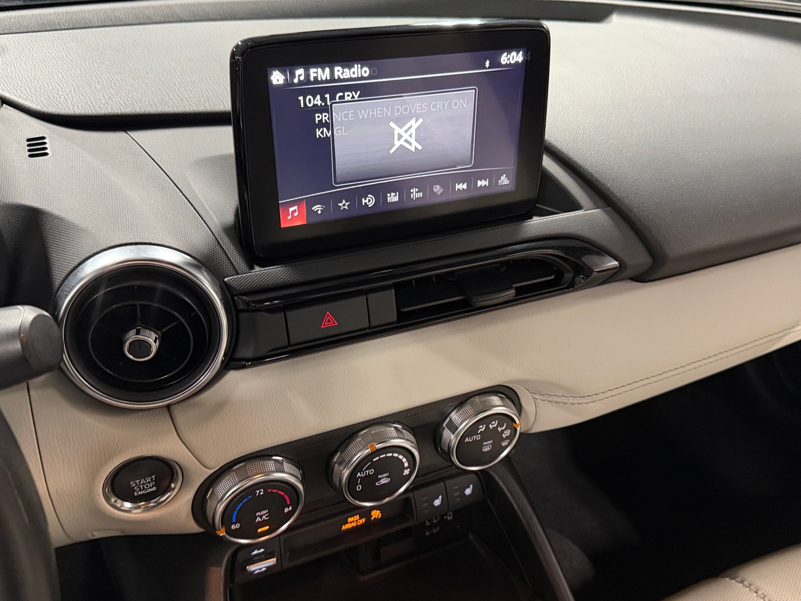 Thumbnail: 2021 Mazda MX-5 Miata - 3