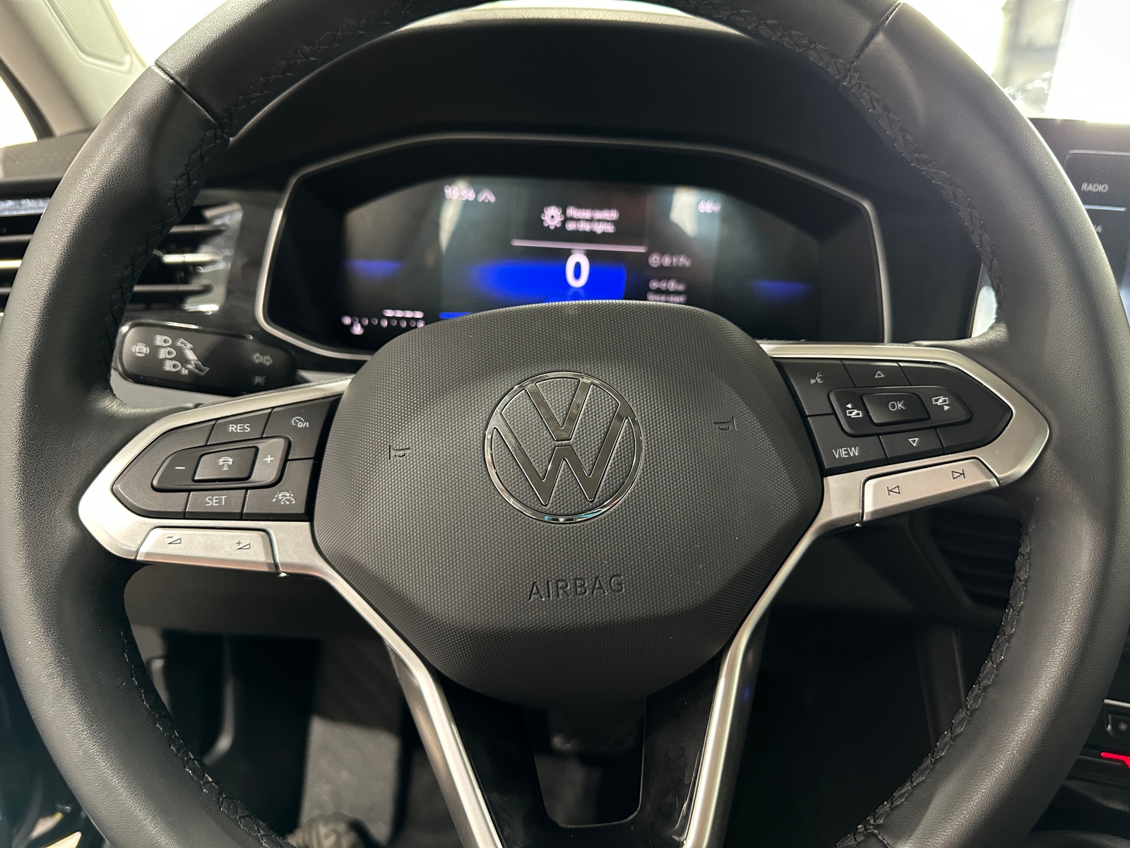 Thumbnail: 2025 Volkswagen Jetta - 4