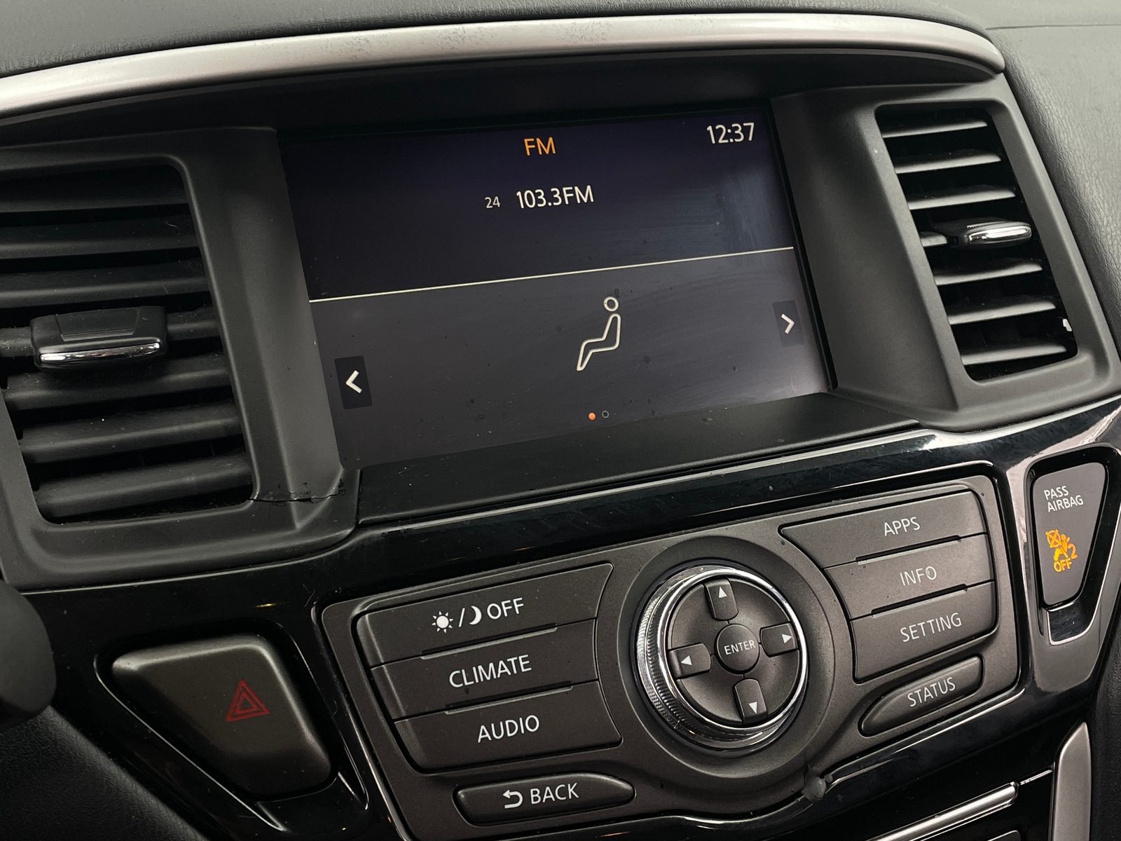 Thumbnail: 2020 Nissan Pathfinder - 4