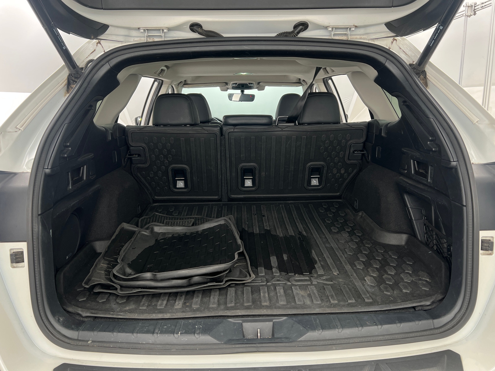 Thumbnail: 2020 Subaru Outback - 6