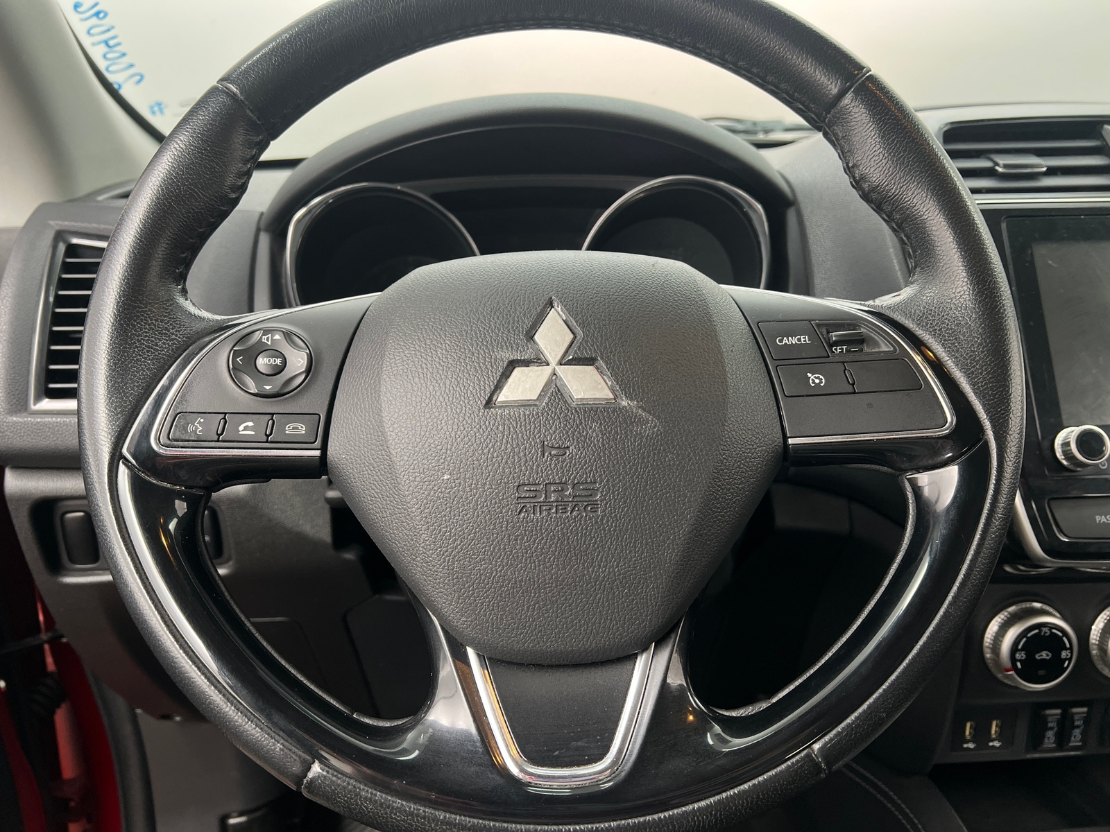 Thumbnail: 2020 Mitsubishi Outlander Sport - 5