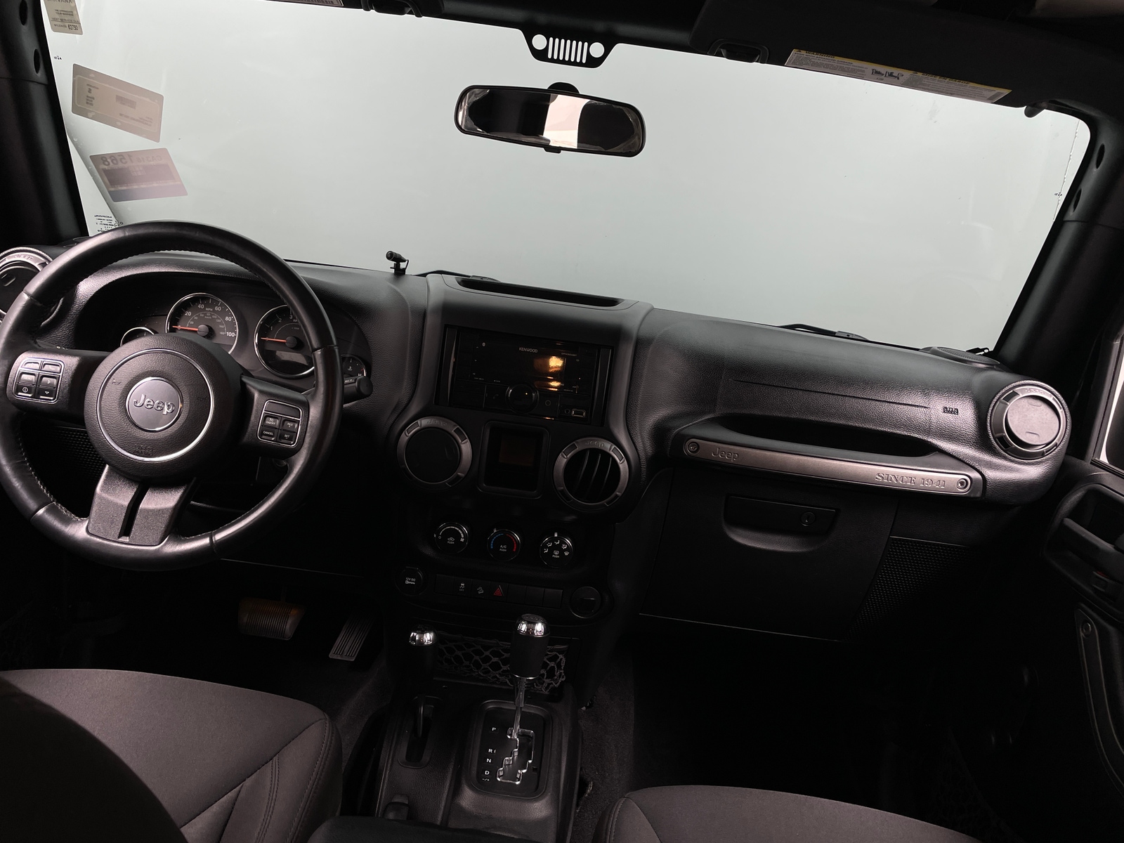 Thumbnail: 2016 Jeep Wrangler - 3