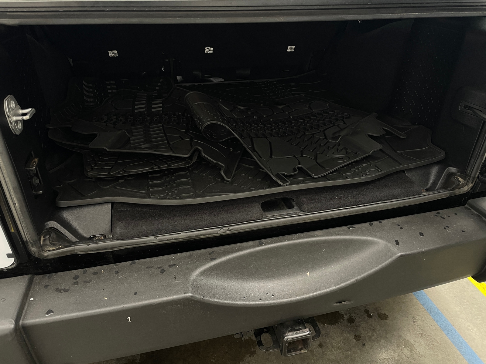 Thumbnail: 2016 Jeep Wrangler - 7