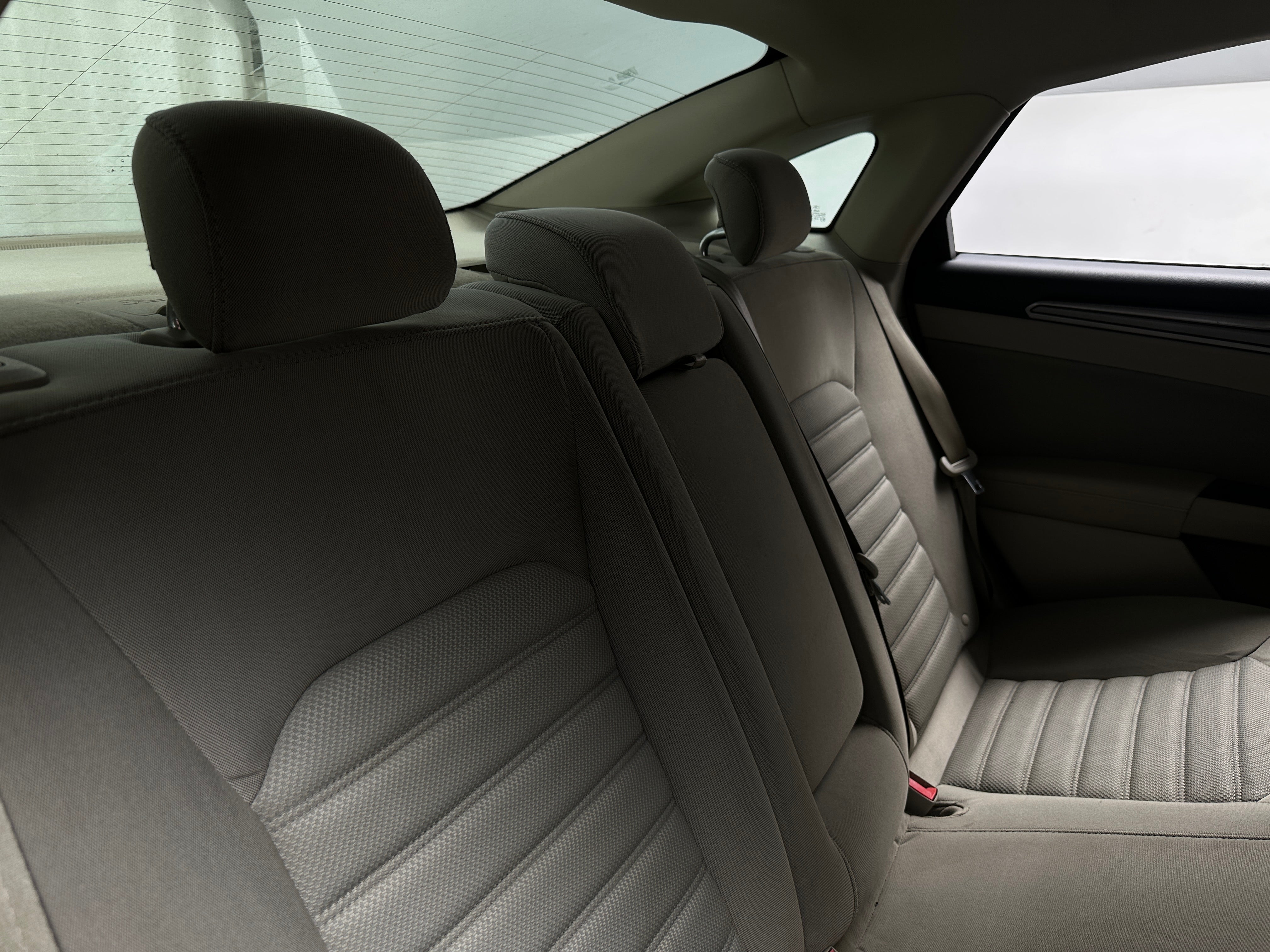 Used 2017 Ford Fusion SE with VIN 3FA6P0H72HR383027 for sale in Oak Creek, WI