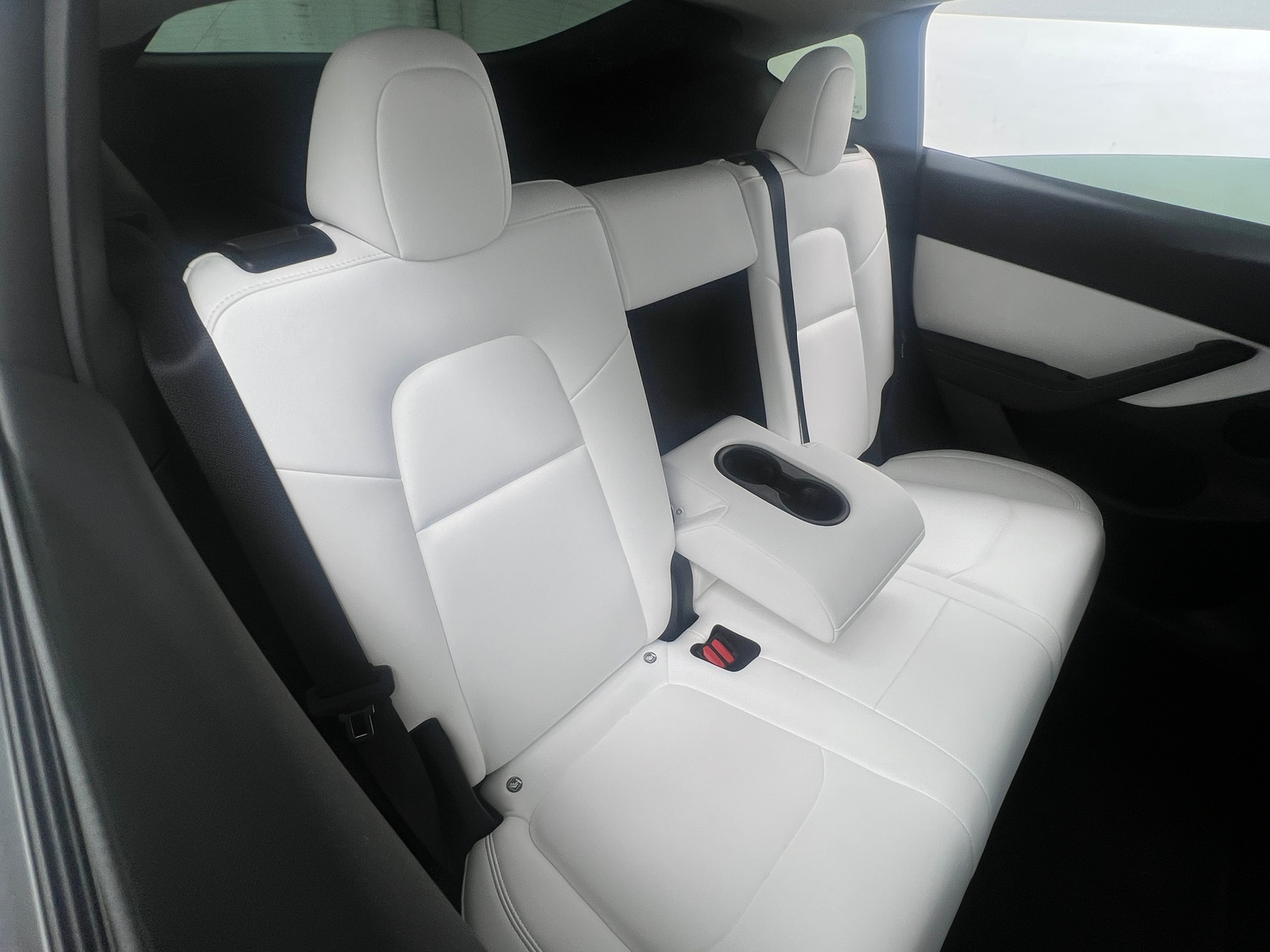 Thumbnail: 2022 Tesla Model Y - 5