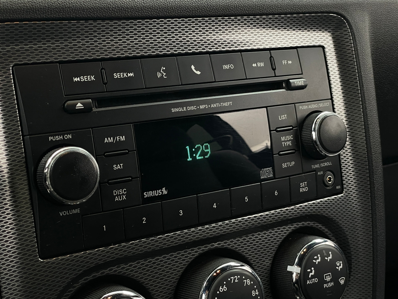 Thumbnail: 2013 Dodge Challenger - 3