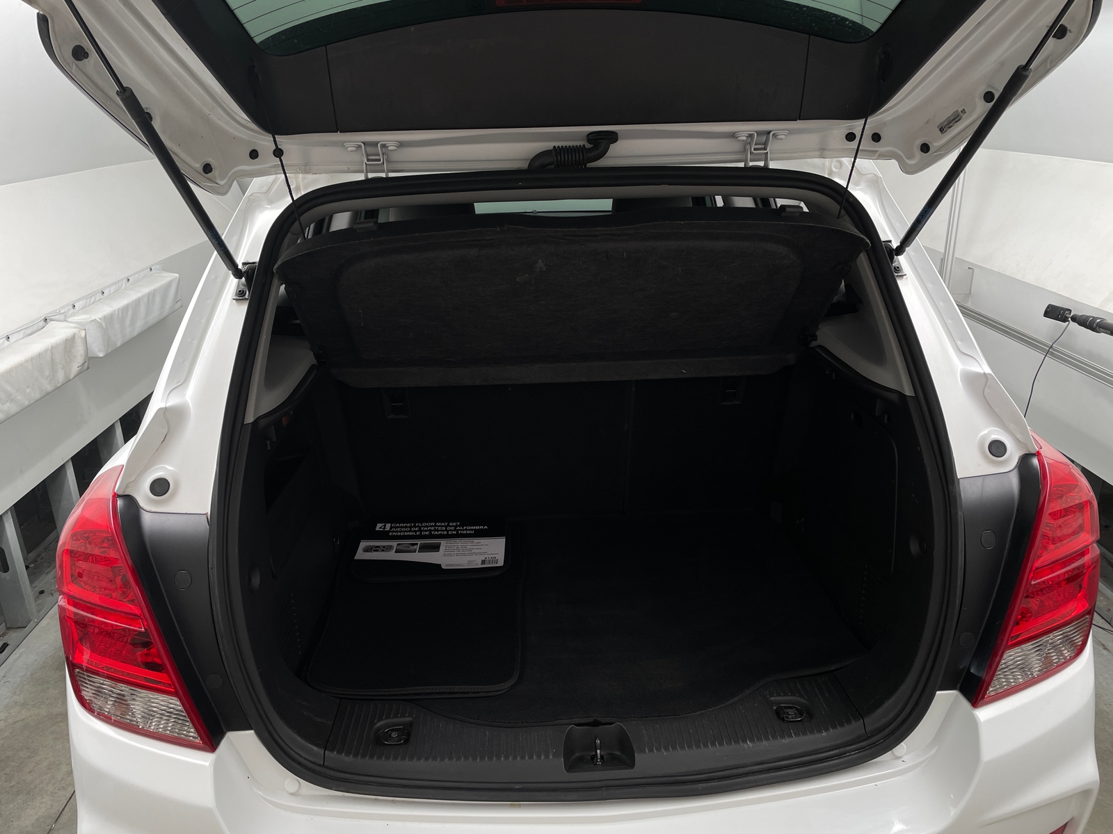 Thumbnail: 2017 Chevrolet Trax - 7