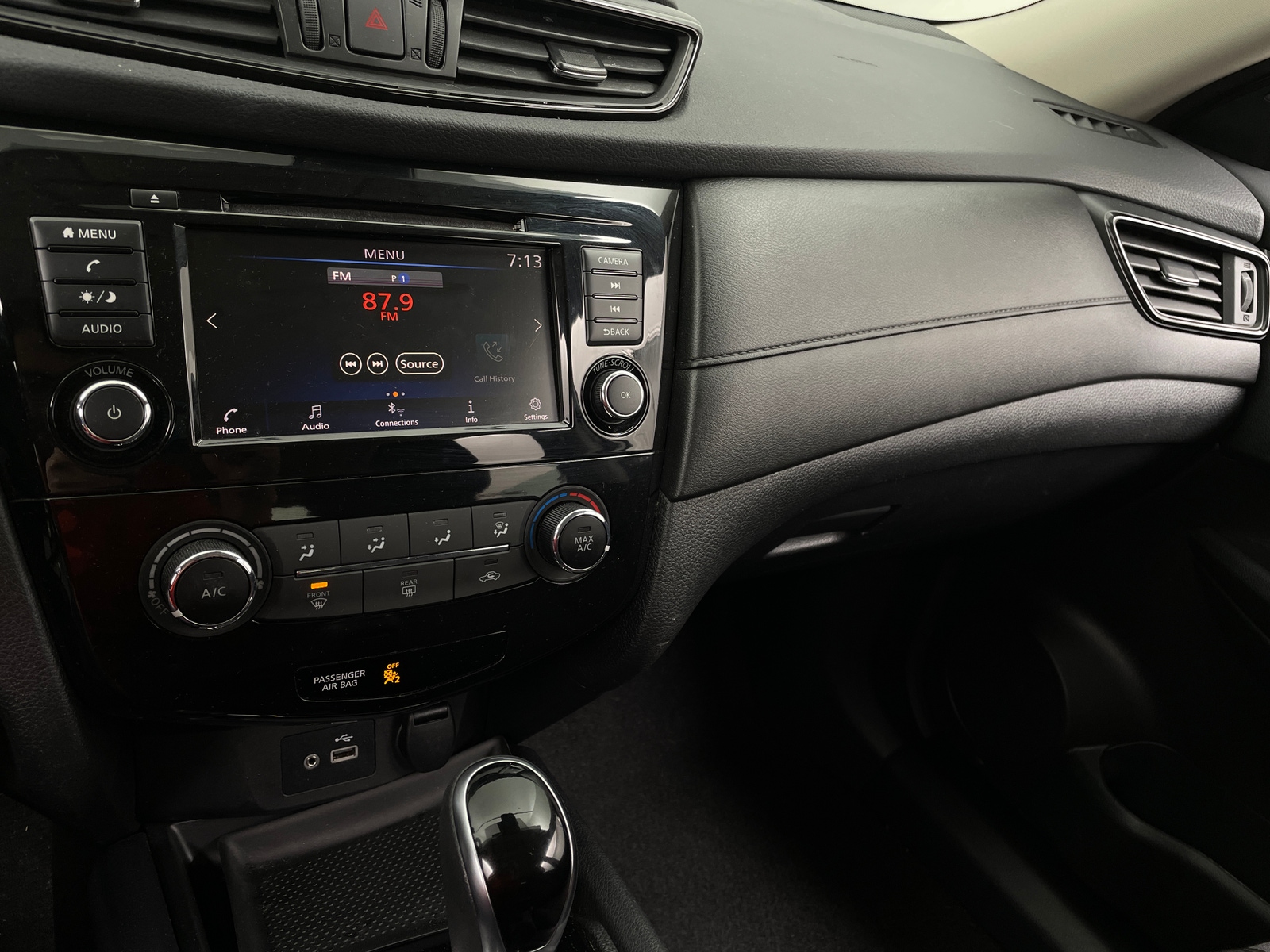 Thumbnail: 2020 Nissan Rogue - 4