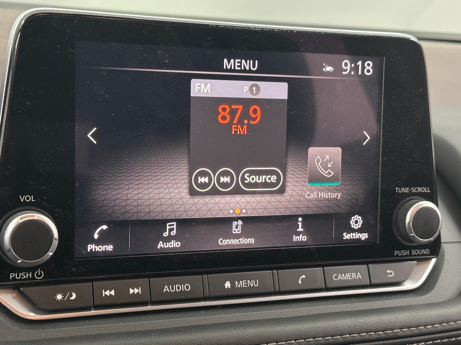 Thumbnail: 2022 Nissan Rogue - 4