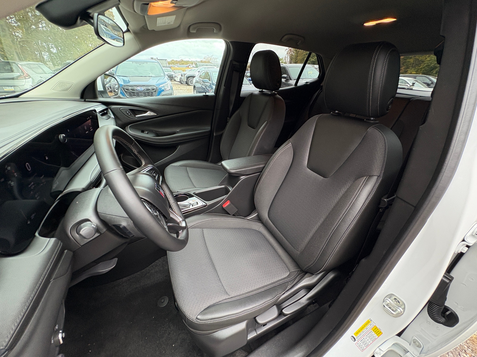 Thumbnail: 2025 Buick Encore GX - 2