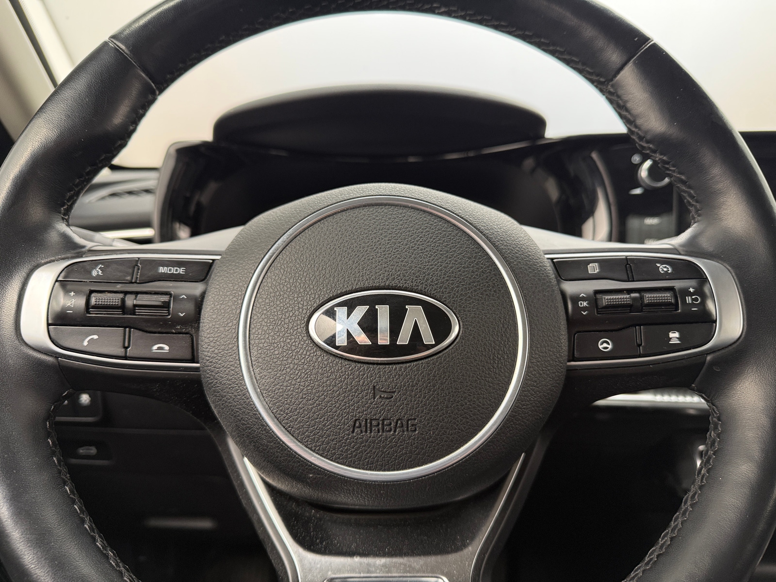 Thumbnail: 2021 Kia K5 - 4