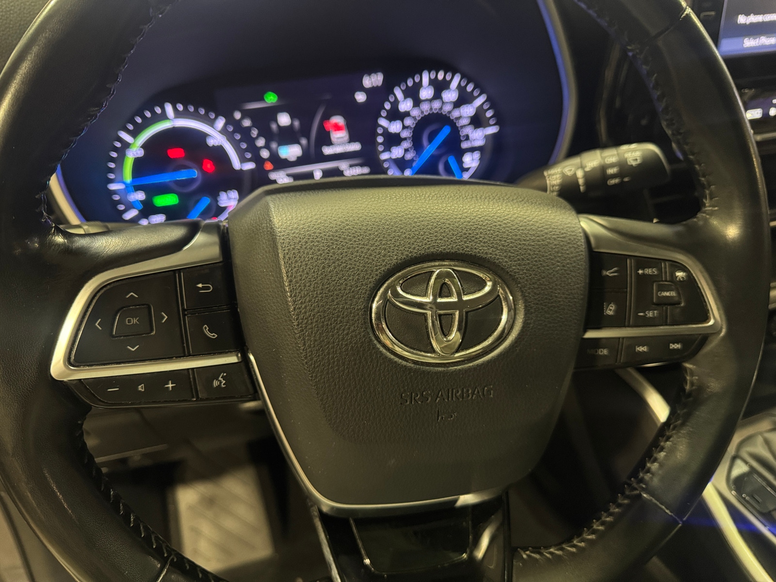 Thumbnail: 2020 Toyota Highlander - 4